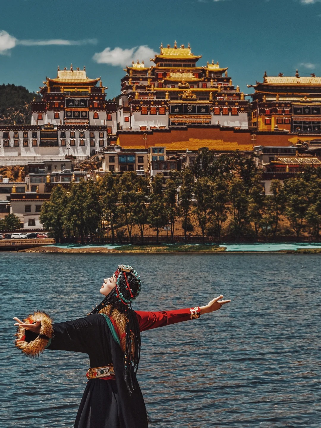 du lich tay tang 7 luu y ve van hoa ton giao ban nhat dinh phai biet khi di du lich 1312 6