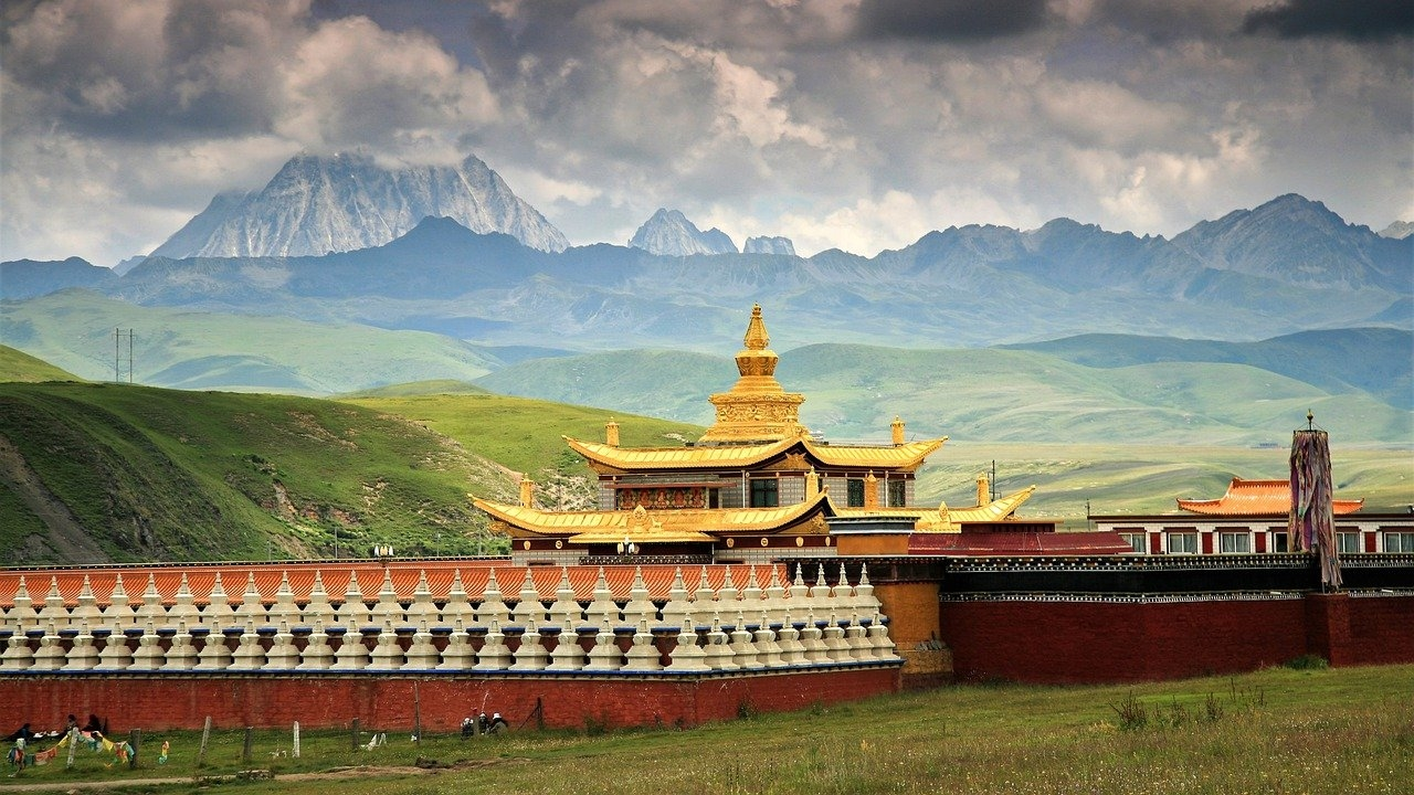 du lich tay tang 7 luu y ve van hoa ton giao ban nhat dinh phai biet khi di du lich 1312